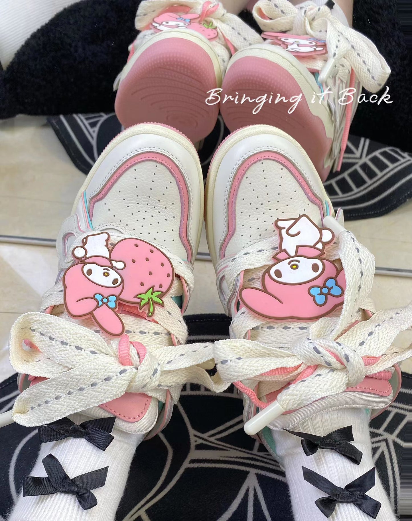 Cartoon sneakers  UB108