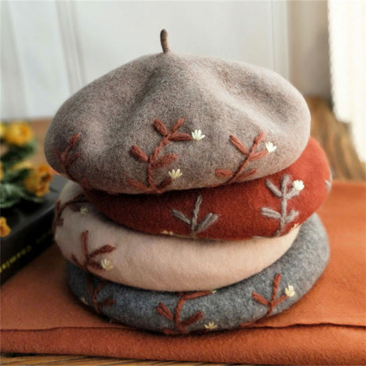 HAND EMBROIDERED FLOWER BERET UB3427