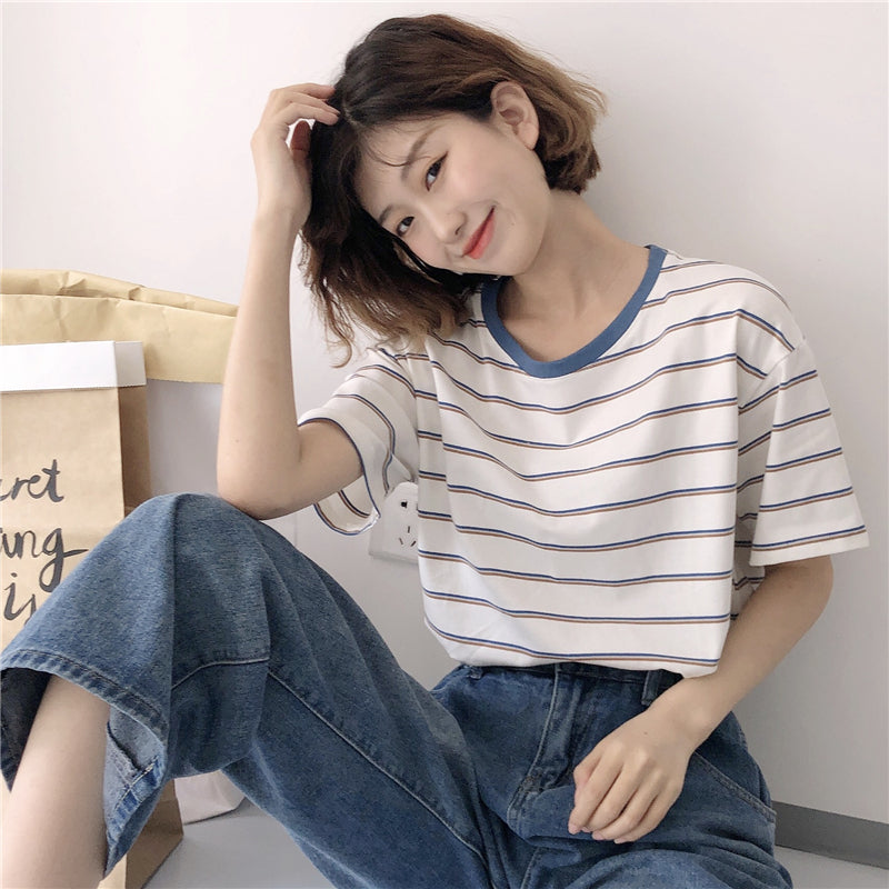 "BLUE WHITE PINSTRIPE" T-SHIRT UB2353