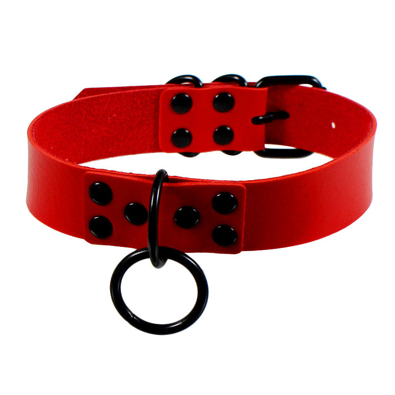 "LEATHER BLACK STUD O" CHOKER D070802