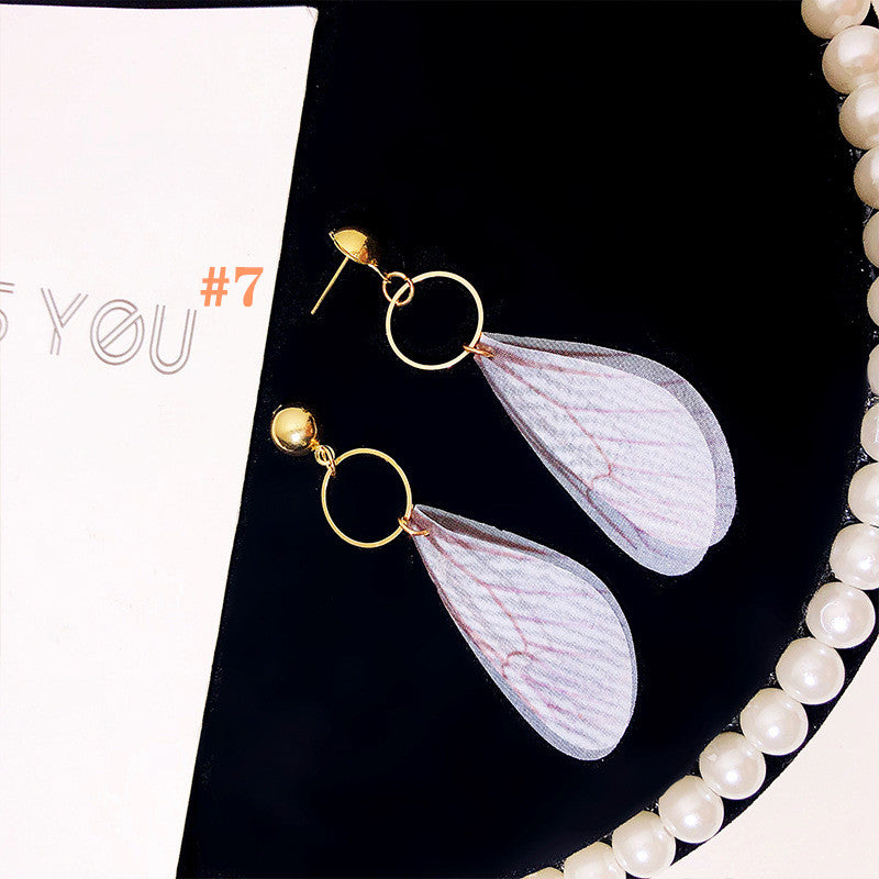 "PEARL TULLE BUTTERFLY WING" EARRINGS D042209